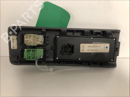 Used Left front window switch Left front window switch MERCEDES-BENZ A-CLASS (W168) A 170 CDI (168.008) (90 hp) 33586978 33586978
