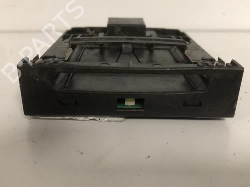 Used Card reader Card reader RENAULT SCÉNIC III (JZ0/1_) 1.5 dCi (106 hp) 33596607 33596607