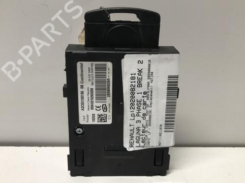 Used Card reader Card reader RENAULT LAGUNA III Grandtour (KT0/1) [2007-2015] 33585858 33585858
