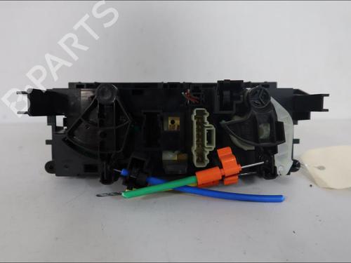 Used Climate control Climate control 33574330 33574330