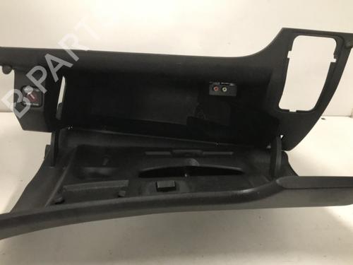 Porta-luvas Porta-luvas PEUGEOT 207 (WA_, WC_) 1.4 HDi (68 hp) 33731012 33731012