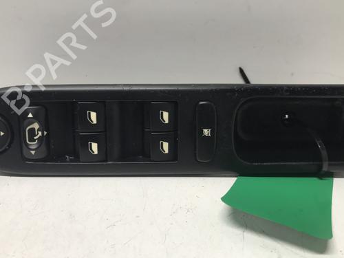 Used Left front window switch Left front window switch PEUGEOT 307 (3A/C) 2.0 HDi 135 (136 hp) 33601704 33601704