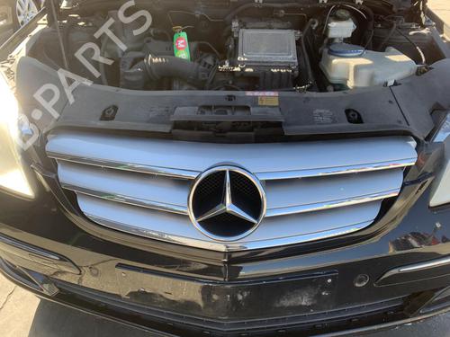 Used Grille Grille 33890297 33890297