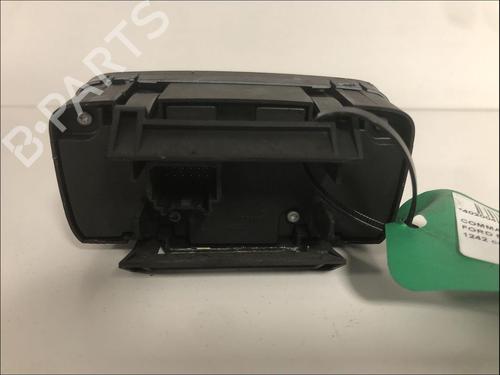 Used Headlight switch Headlight switch FORD FIESTA VI (CB1, CCN) 1.25 (82 hp) 33584647 33584647
