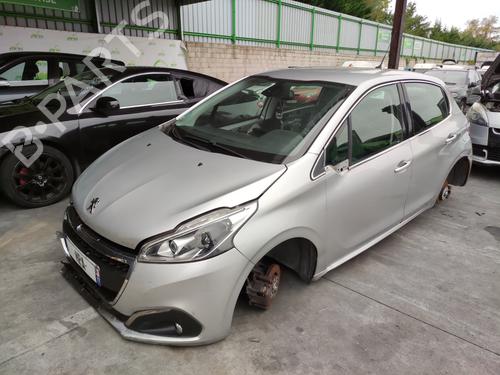 Used AC compressor AC compressor PEUGEOT 208 I (CA_, CC_) 1.6 HDi (92 hp) 33594023 33594023