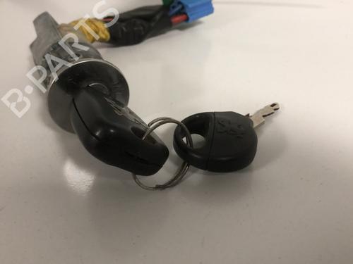 Used Ignition barrel Ignition barrel PEUGEOT 206 Hatchback (2A/C) [1998-2012] 33591327 33591327