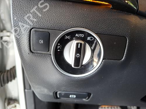 Interruttore luci Interruttore luci MERCEDES-BENZ B-CLASS Sports Tourer (W246, W242) B 220 CDI / d (246.203) (170 hp) 36816809 36816809