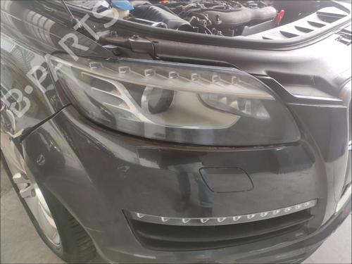 Højre forlygte Højre forlygte AUDI Q7 (4LB) 3.0 TDI quattro (240 hp) 33591438 33591438