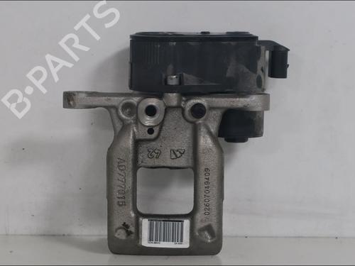 Used Right rear brake caliper Right rear brake caliper PEUGEOT 3008 II SUV (MC_, MR_, MJ_, M4_) 1.2 THP/ PureTech 130 (MRHNSM, MRHNSU, MRHNSJ, MRHNYW,... (131 hp) 33573563 33573563