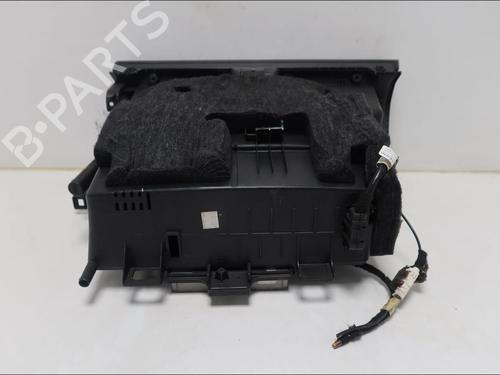 Handskerum Handskerum MERCEDES-BENZ A-CLASS (W169) A 180 CDI (169.007, 169.307) (109 hp) 33576282 33576282