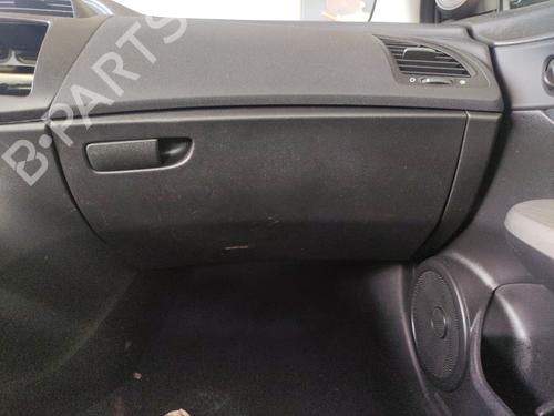 Guantera Guantera HONDA CIVIC VIII Hatchback (FN, FK) 2.2 CTDi (FK3) (140 hp) 36576937 36576937