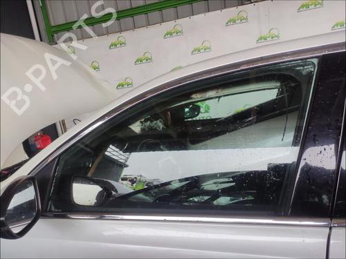 Used Front left door window Front left door window 33584252 33584252