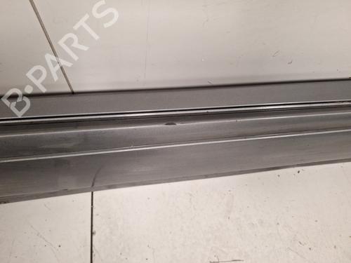 Højre sidekjole Højre sidekjole MERCEDES-BENZ A-CLASS (W176) A 200 CDI (176.001) (136 hp) 33586435 33586435