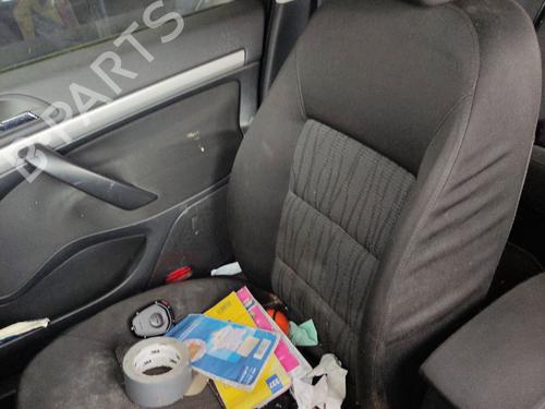 Used Right front seat Right front seat SKODA OCTAVIA II (1Z3) 1.6 TDI (105 hp) 35910825 35910825