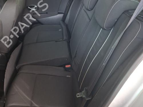 Set sedili Set sedili RENAULT MEGANE III Grandtour (KZ0/1) 1.6 dCi (KZ00, KZ12, KZ13) (130 hp) 35940017 35940017