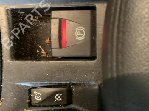 switch-renault-laguna-iii-bt01-2007-2008-2009-2010-2011-2012-2013-2014-2015-36577867 main image