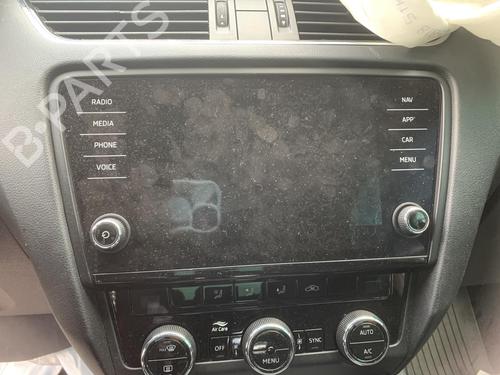 Used Display monitor Display monitor SKODA OCTAVIA III (5E3, NL3, NR3) [2012-2021] 33603773 33603773