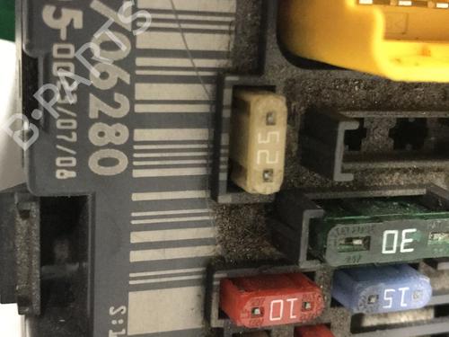 Fuse box PEUGEOT PARTNER Box Body/MPV 1.6 HDi | BP33730983E1 - Image 6