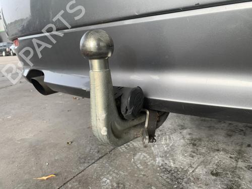 Used Tow ball/Mechanism Tow ball/Mechanism BMW 5 (E60) 520 d (150 hp) 33596845 33596845