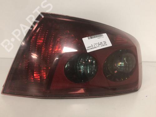 Used Right taillight Right taillight PEUGEOT 407 (6D_) 2.0 HDi 135 (6DRHRH, 6DRHRE, 6DRHRG, 6DRHRJ) (136 hp) 33597146 33597146