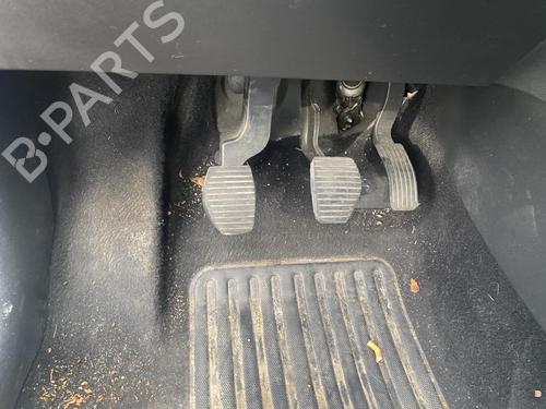 Pedal Pedal PEUGEOT 208 I (CA_, CC_) 1.0 VTi (68 hp) 35940407 35940407