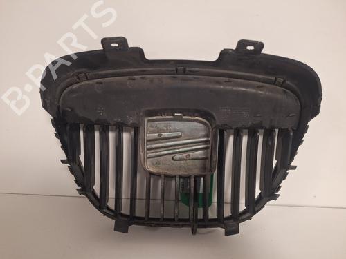 grille-seat-ibiza-iii-6l1-2002-2003-2004-2005-2006-2007-2008-2009-36344751 main image