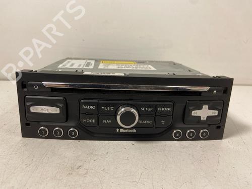 Used Radio Radio 38427688 38427688