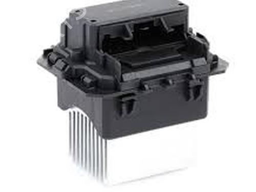 Used Heater resistor Heater resistor PEUGEOT 208 I (CA_, CC_) 1.4 HDi (68 hp) 36578301 36578301