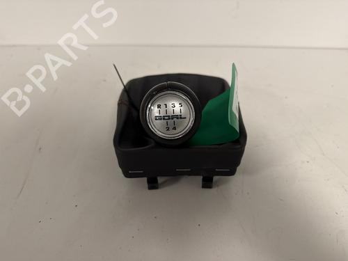 Gearknop Gearknop VW POLO IV (9N_, 9A_) 1.2 12V (64 hp) 37255493 37255493