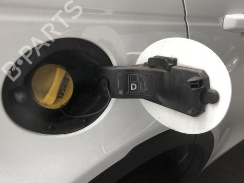 fuel-flap-land-rover-discovery-sport-l550-2014-33742115 main image