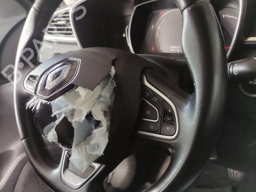 Used Steering wheel Steering wheel RENAULT KADJAR (HA_, HL_) 1.2 TCe 130 (HLMR) (130 hp) 33593561 33593561