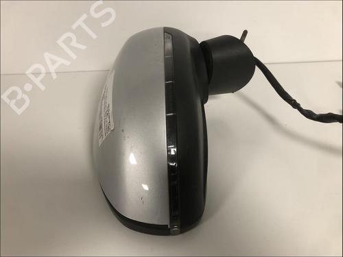 Used Right mirror Right mirror AUDI A1 (8X1, 8XK) 1.6 TDI (105 hp) 33582285 33582285