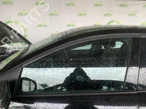 front-left-door-window-renault-megane-iii-hatchback-bz01_-b3_-2008-33680769 main image