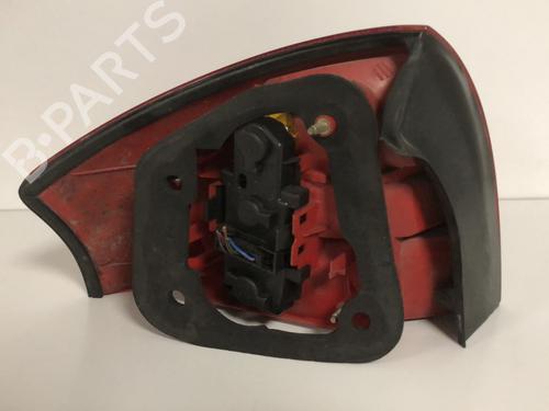 Used Right taillight Right taillight AUDI A6 C5 (4B2, 4B4) 2.5 TDI (163 hp) 33599989 33599989