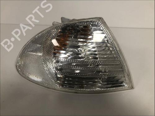 Used Right front indicator Right front indicator BMW 3 (E46) 320 d (136 hp) 33582743 33582743