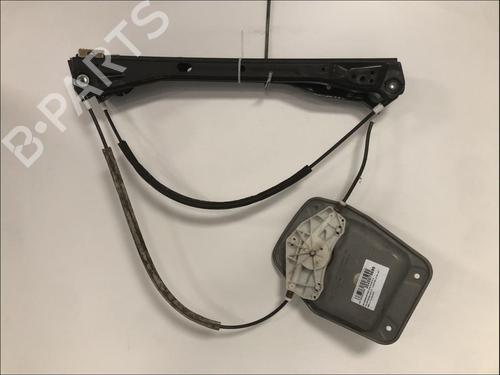 Used Front right window mechanism Front right window mechanism VW GOLF V (1K1) 1.9 TDI (105 hp) 33586993 33586993