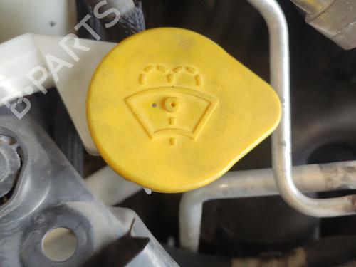 windscreen-washer-tank-renault-kadjar-ha_-hl_-2015-34569523 main image