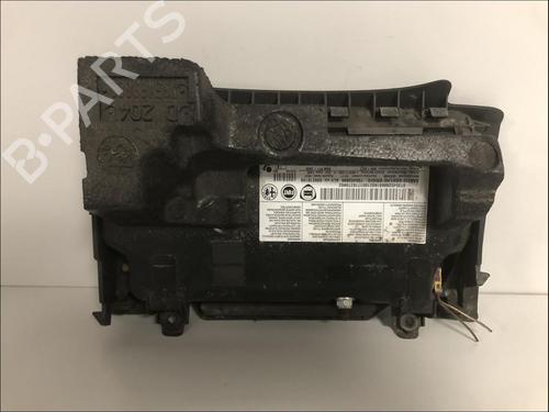 knee-airbag-fiat-500-312_-2007-33580448 main image