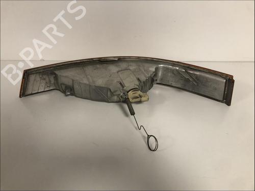 Right front indicator RENAULT MASTER II Van (FD) 2.5 dCi (FD01, FD02, FD21, FD22, FD31, FD32, FD3Y, FD71,... | BP33585984C33 - Image 2