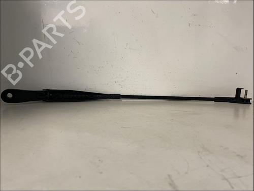 Used Rear windshield wiper arm Rear windshield wiper arm 33996691 33996691