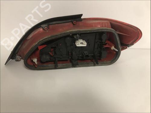 Used Left taillight Left taillight PEUGEOT 406 (8B) 2.2 HDi (133 hp) 33582670 33582670