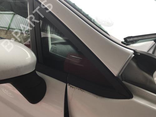front-right-quarter-glass-ford-fiesta-vi-cb1-ccn-2008-35912796 main image