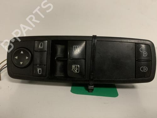 Used Left front window switch Left front window switch MERCEDES-BENZ A-CLASS (W169) A 180 CDI (169.007, 169.307) (109 hp) 33592349 33592349