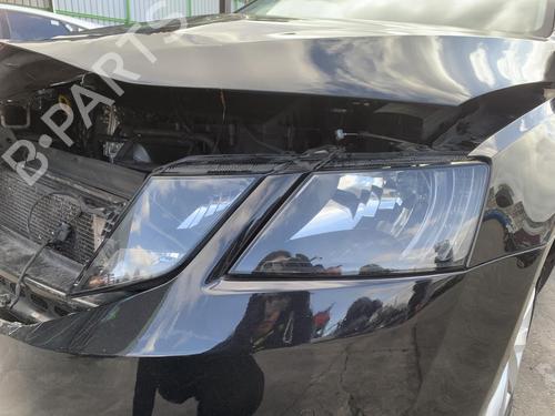 Used Left headlight Left headlight SKODA OCTAVIA III (5E3, NL3, NR3) [2012-2021] 33603674 33603674