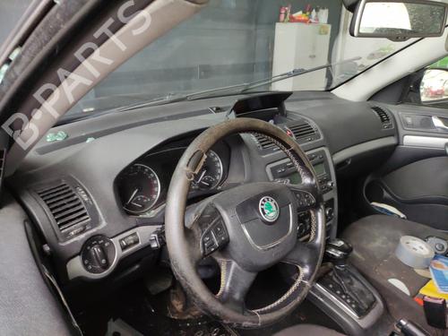 Used Dashboard Dashboard SKODA OCTAVIA II (1Z3) 1.6 TDI (105 hp) 33593082 33593082