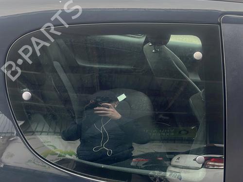 rear-right-quarter-glass-peugeot-206-2l_-2m_-2009-2010-2011-2012-2013-33604351 main image
