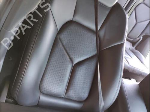 Used Front right seatbelt Front right seatbelt PORSCHE CAYENNE (92A) 3.0 S E-Hybrid (416 hp) 33589920 33589920