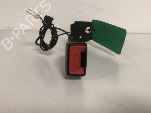 Engache cinturón Engache cinturón PEUGEOT 3008 I MPV (0U_) 1.6 HDi (109 hp) 33597182 33597182