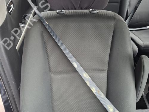 Sikkerhedssele foran højre Sikkerhedssele foran højre TOYOTA COROLLA Verso (ZER_, ZZE12_, R1_) 2.0 D-4D (CUR10_, CUR10R) (116 hp) 36521598 36521598