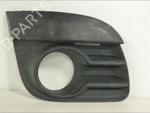 Used Grille Grille CITROËN C2 (JM_) 1.4 HDi (68 hp) 33574678 33574678